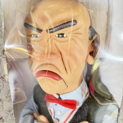 LOT 35L: NRFB Jeff Dunham Talking Animatronic Walter Doll
