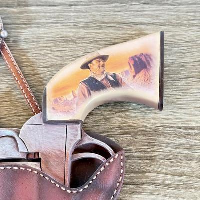 LOT 36L: 2009 Bradford Exchange John Wayne Straight Shooter Collection - "Rough Rider" A4003, "Cowboy Spirit" A1326...