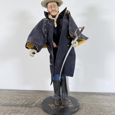 LOT 37L: Sideshow Collectibles 12" John Wayne Military Action Figures