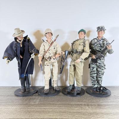 LOT 37L: Sideshow Collectibles 12" John Wayne Military Action Figures