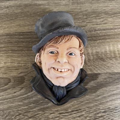 LOT 39L: Vintage Legend Products England Chalkware Bossun Heads - Guardsman & Artful Dodger