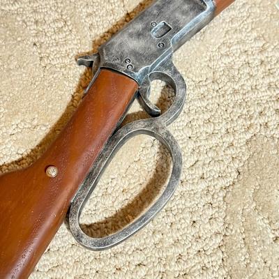 LOT 46L: 2013 Bradford Exchange "True Grit" Commemorative Rifle A0011, 2019 John Wayne: Western Icon Masterpiece Wall Decor...