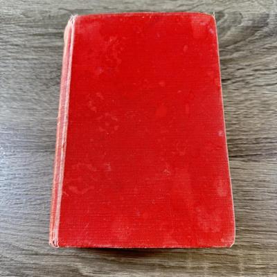 LOT 49L: Antique & Vintage Books - 1897 Quo Vadis by Henryk Sienkiewicz, 1881 Chapters in the History of Old S. Paul's, 1948...
