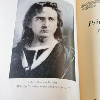 LOT 49L: Antique & Vintage Books - 1897 Quo Vadis by Henryk Sienkiewicz, 1881 Chapters in the History of Old S. Paul's, 1948...