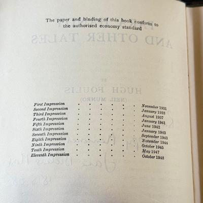 LOT 49L: Antique & Vintage Books - 1897 Quo Vadis by Henryk Sienkiewicz, 1881 Chapters in the History of Old S. Paul's, 1948...