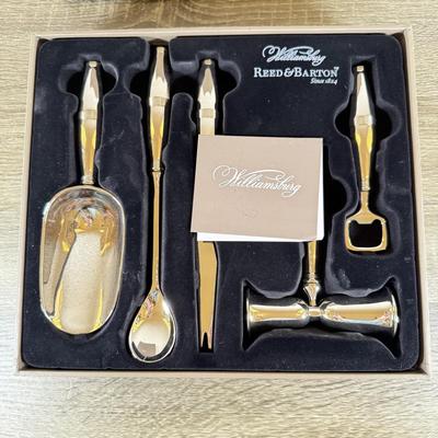 LOT 50L: Reed & Barton Williamsburg Silver Plate Bar Tool Set w/ Box