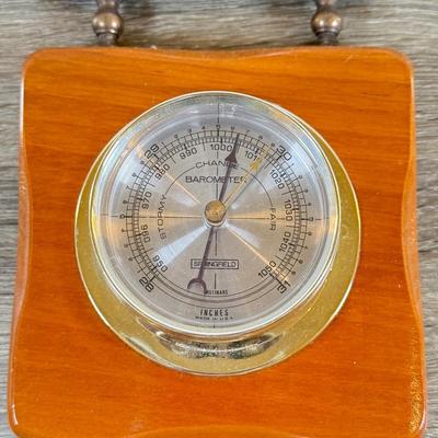 LOT 57M: Vintage Springfield Instrument Company Barometer