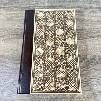 LOT 59M: Folio Society Books - list in Description