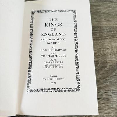 LOT 59M: Folio Society Books - list in Description