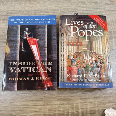 LOT 60M: 1982 Marvel Comics The Life of Pope John Paul II w/ Collection of Books on Historical & Modern Popes and the Vatican