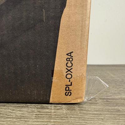 LOT 73L: NIB Staples Light Use 8-Sheet Paper Shredder Model SPL-OXC8A