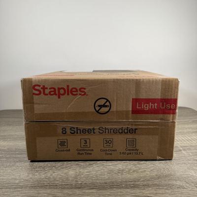 LOT 73L: NIB Staples Light Use 8-Sheet Paper Shredder Model SPL-OXC8A