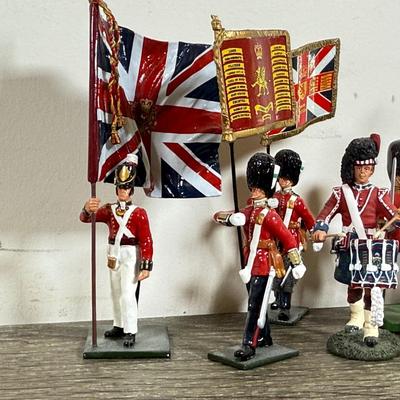 LOT 75M: Mini Metal & More Figurines incl. King & Country - Winston Churchill, HM King Charles III, Rooster Cogburn & Hercule...