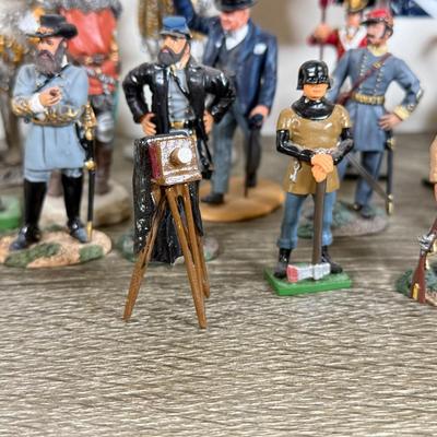 LOT 75M: Mini Metal & More Figurines incl. King & Country - Winston Churchill, HM King Charles III, Rooster Cogburn & Hercule...