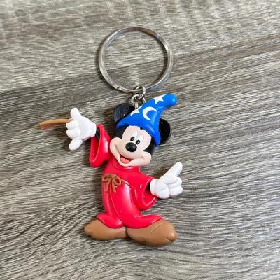 LOT 77M: Collection of Disney Trading Pins & Ornaments incl. Limited Edition Grumpy Ear Hat by Artist Derrick Lirette #1138/6500,...