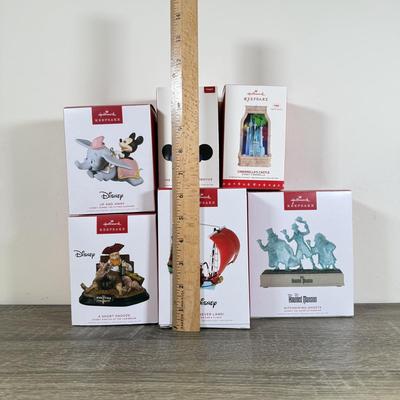 LOT 79M: Disney Hallmark Keepsake Ornaments w/ Boxes - Haunted Mansion, Peter Pan's Flight, Cinderella's Castle,...