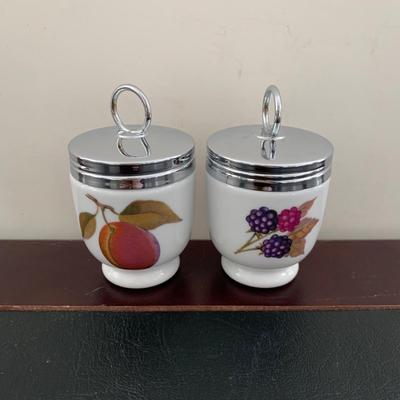 LOT 81 M: Set of 6 Vintage Royal Worcester Porcelain Egg Coddlers