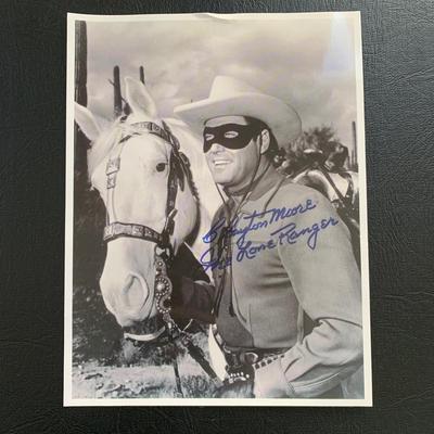 LOT 89 M: The Lone Ranger Collection: Series #8 Color Picture Trading Cards, 1969 "The Legend Of The Lone Ranger With Tonto And...
