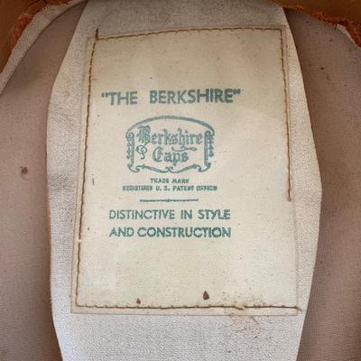 LOT 90 M: WW2 US Naval Officer Cap; "The Berkshire" by Berkshire Caps