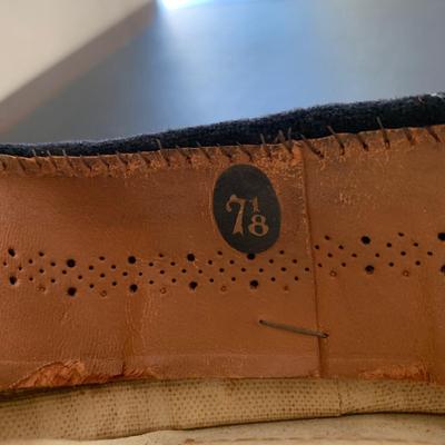 LOT 90 M: WW2 US Naval Officer Cap; "The Berkshire" by Berkshire Caps