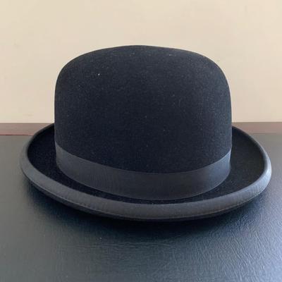 LOT 91 M: Scala Brown Wool Felt Size XL Cowboy Hat & Hats In The Belfry Black Felt Derby Hat Size 7 5/8