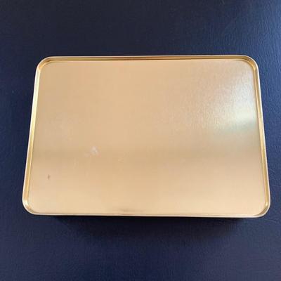 LOT 93 M: John Wayne Collection: 6 oz Stainless Steel Flask, Stamp Lapel Pins, Franklin Mint Collector's Playing Card Set, & More