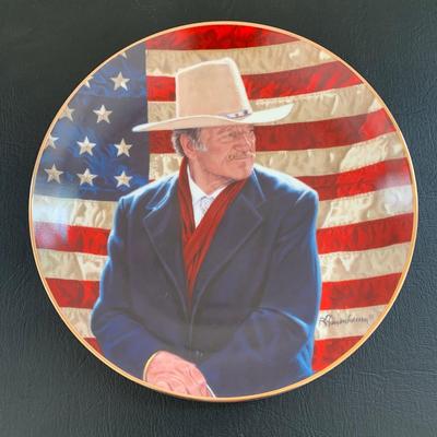 LOT 99 M: John Wayne Limited Edition Porcelain Plate Collection; Franklin Mint by Robert Tomenbaum & Bradford Exchange by David Sutton