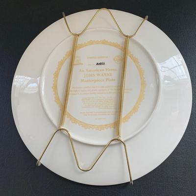 LOT 100 M: John Wayne Limited Edition Porcelain Plate Collection: Ernst Co. / Republic Pictures, Bradford Exchange, & Franklin Mint