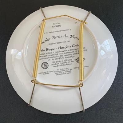 LOT 100 M: John Wayne Limited Edition Porcelain Plate Collection: Ernst Co. / Republic Pictures, Bradford Exchange, & Franklin Mint
