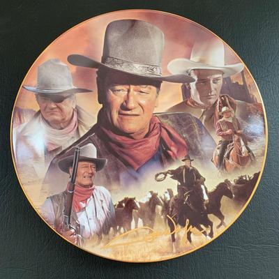 LOT 100 M: John Wayne Limited Edition Porcelain Plate Collection: Ernst Co. / Republic Pictures, Bradford Exchange, & Franklin Mint