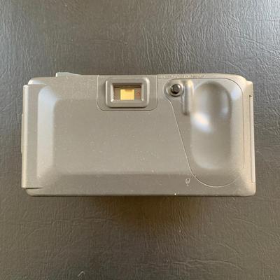 LOT 104 M: Minolta Underwater Cameras w/ Cases: Weathermatic Dual 35 Model #02354983 & Weathermatic A 110 Model #1040685