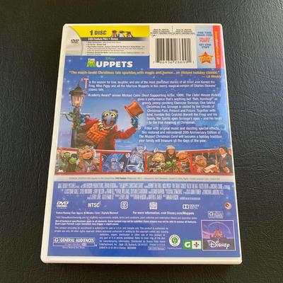 LOT 105 M: The Muppets Collection: Lego Figures, Posable Kermit w/ Banjo Figure, Statler & Waldorf in Balcony Figures, "The...