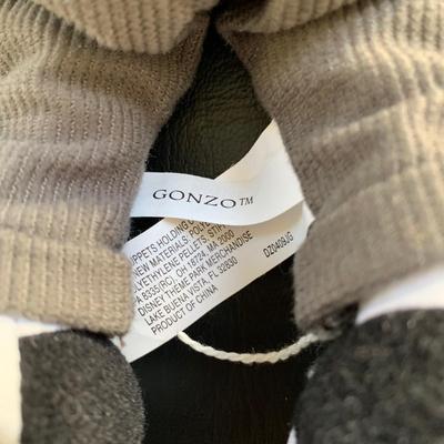 LOT 105 M: The Muppets Collection: Lego Figures, Posable Kermit w/ Banjo Figure, Statler & Waldorf in Balcony Figures, "The...