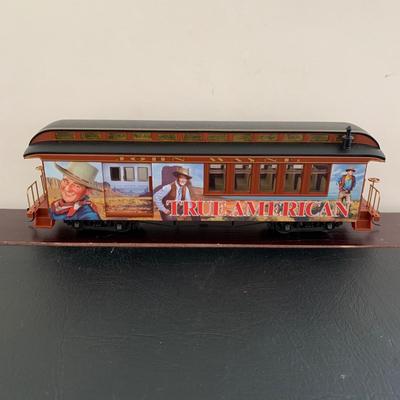 LOT 106 M: Hawthorne Village John Wayne Bachmann Train Collection