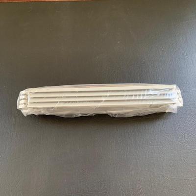 LOT 106 M: Hawthorne Village John Wayne Bachmann Train Collection