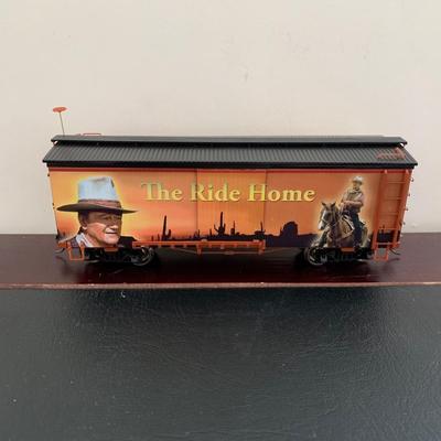 LOT 106 M: Hawthorne Village John Wayne Bachmann Train Collection