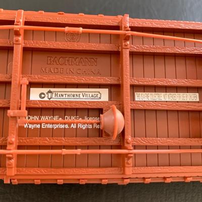 LOT 106 M: Hawthorne Village John Wayne Bachmann Train Collection