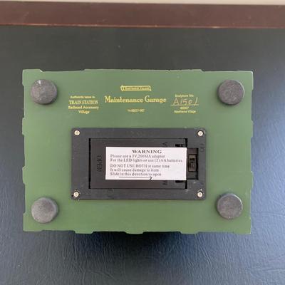 LOT 106 M: Hawthorne Village John Wayne Bachmann Train Collection