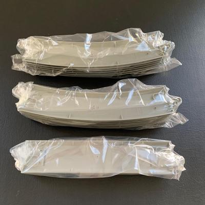 LOT 106 M: Hawthorne Village John Wayne Bachmann Train Collection