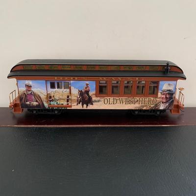 LOT 107 M: Hawthorne Village John Wayne Bachmann Train Collection