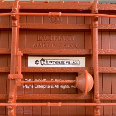 LOT 107 M: Hawthorne Village John Wayne Bachmann Train Collection