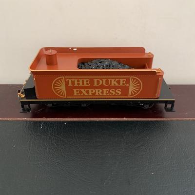 LOT 107 M: Hawthorne Village John Wayne Bachmann Train Collection