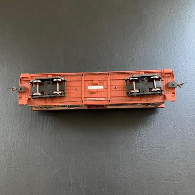 LOT 107 M: Hawthorne Village John Wayne Bachmann Train Collection