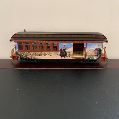 LOT 107 M: Hawthorne Village John Wayne Bachmann Train Collection