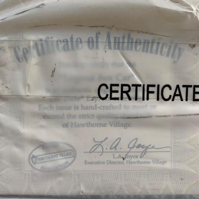 LOT 107 M: Hawthorne Village John Wayne Bachmann Train Collection