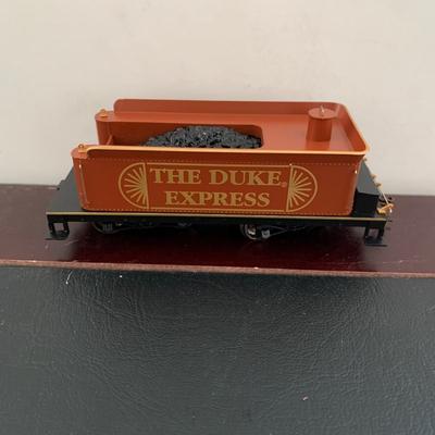 LOT 107 M: Hawthorne Village John Wayne Bachmann Train Collection