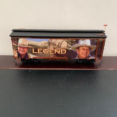 LOT 107 M: Hawthorne Village John Wayne Bachmann Train Collection