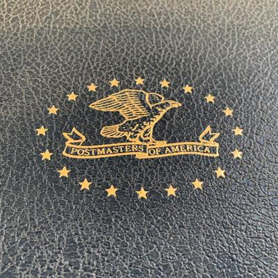 LOT 112 M: 1979 The Official History Of The United States In Mint Stamps Book