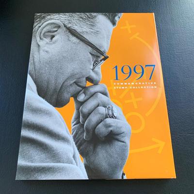 LOT 114 M: Stamp Yearbook Collection 1997 - 2000 & 2004