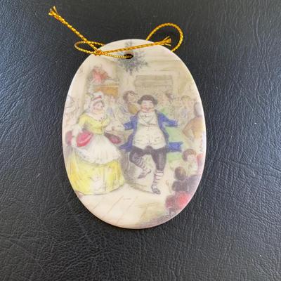 LOT 117 M: UK Christmas Ornaments & 13 Levenger Pewter Charles Dickens Head Ornaments